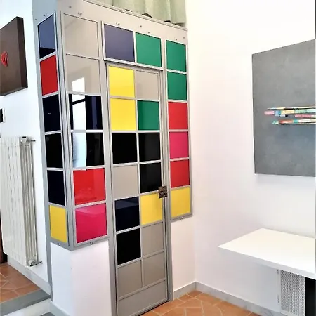 Abitare Con L'arte Di Un Art Designer *